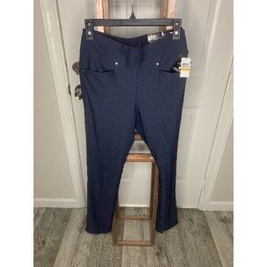 PGA woman’s small golf pants